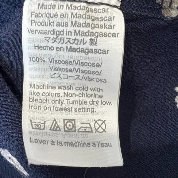Madewell Navy Floral Blouse, XL - Picture 4 of 6